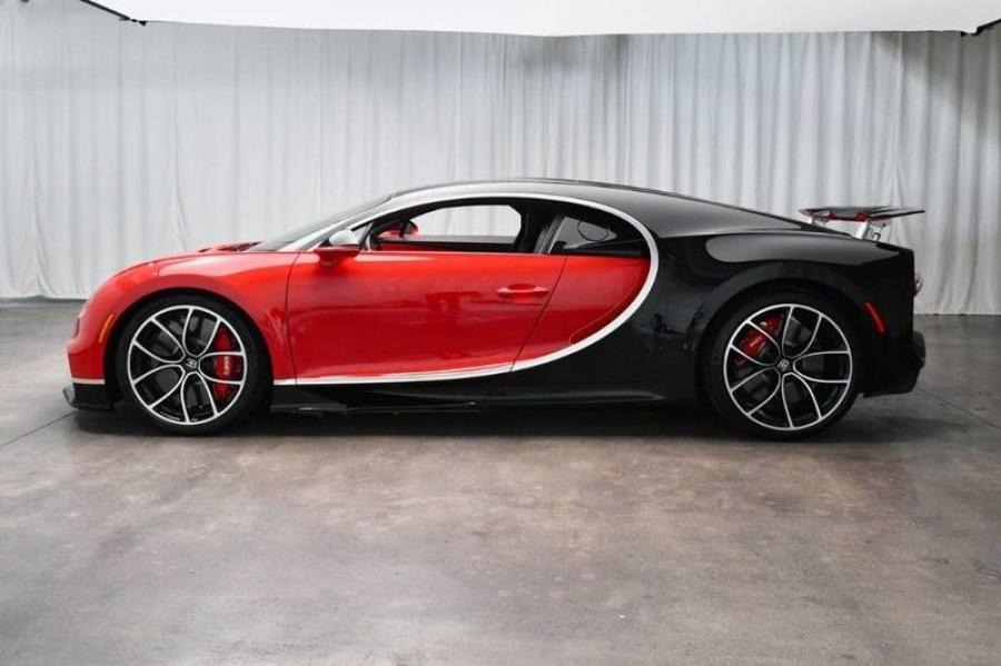  Bugatti Chiron 2019 года  (фото 23 из 29)